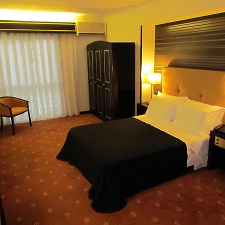 Hotel Jardim-2